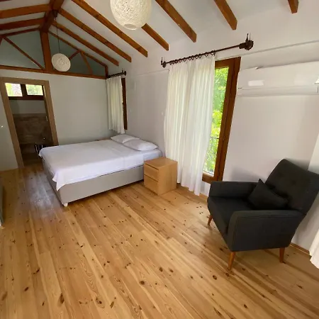 Βίλα Villa Merry - 3Br Ensuite Villa - 50M To River