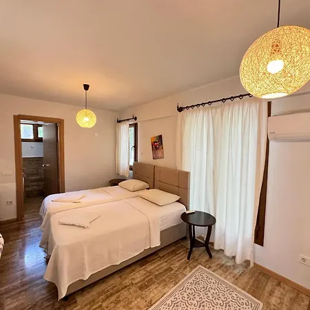 Βίλα Villa Merry - 3Br Ensuite Villa - 50M To River Ortaca (Mugla)