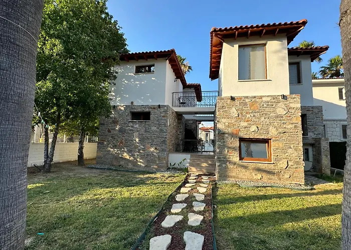 Merry - 3br Ensuite - 50m To River Villa *