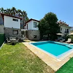 Villa Merry - 3Br Private Pool&Garden - 50M To River Villa *
