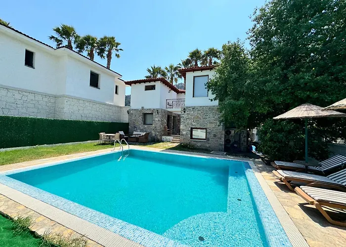 Merry - 3br Ensuite - 50m To River Villa *